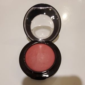 Mac Cosmetic mineralize blush in Love Thing